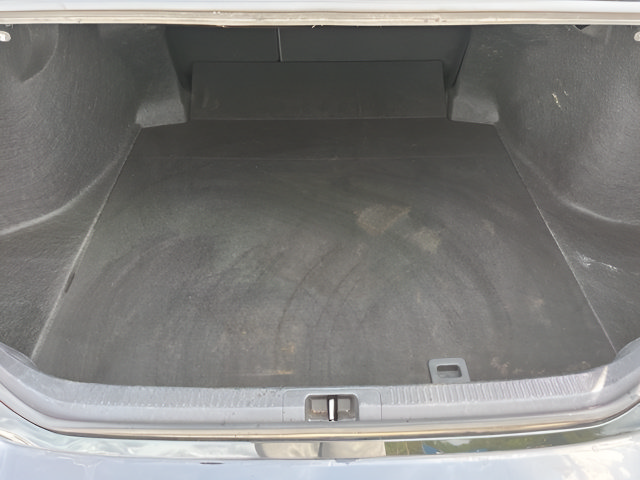 Used 2024 Toyota Camry SE FWD image 7