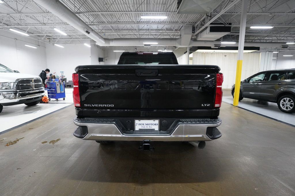 Certified 2024 Chevrolet Silverado 2500 LTZ image 24