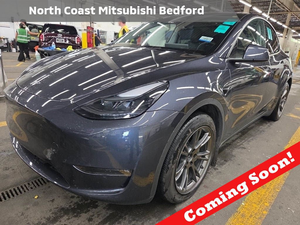 Used 2025 Tesla Model Y Long Range AWD/4WD video 1