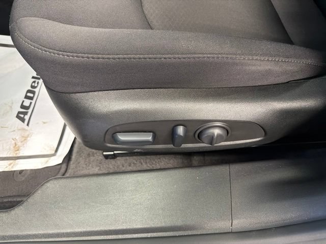 Used 2024 Chevrolet Malibu LT FWD image 10