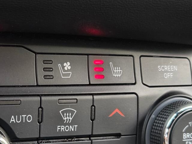 Used 2024 Dodge Durango GT image 26