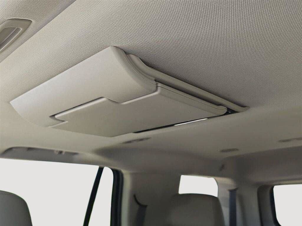 Used 2017 Chevrolet Tahoe Premier RWD image 21
