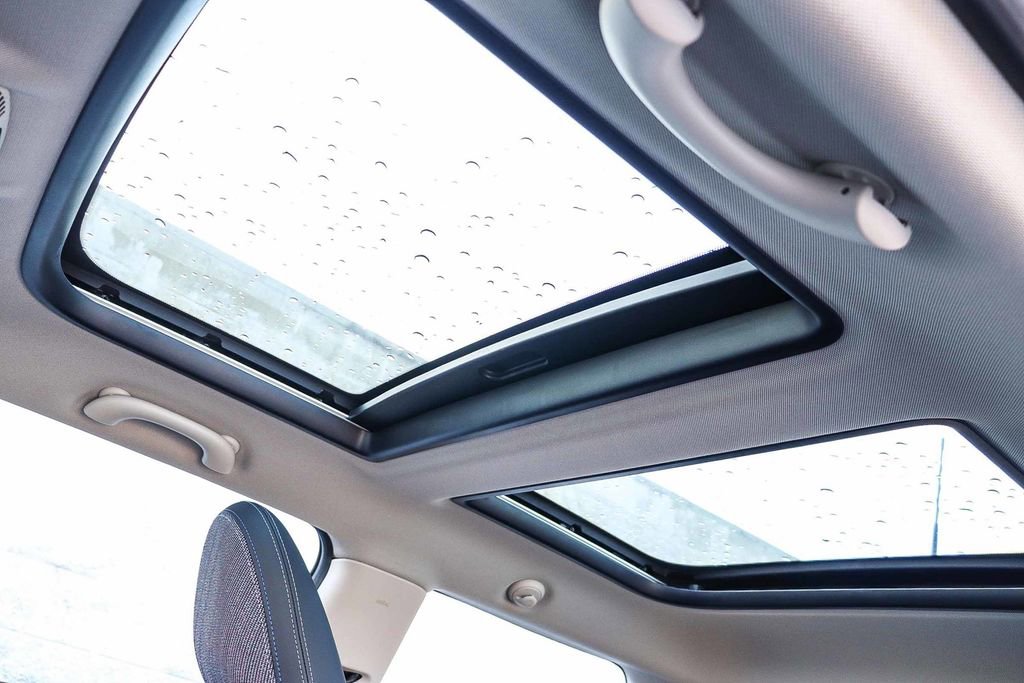 Used 2025 MINI Cooper S image 28