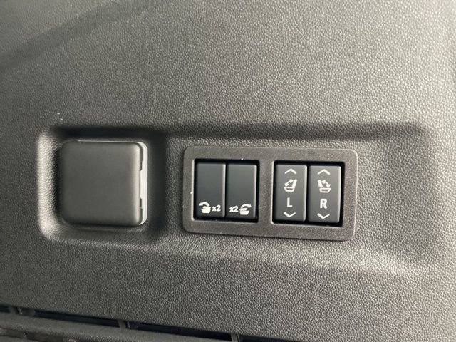 New 2026 Chevrolet Suburban High Country image 26