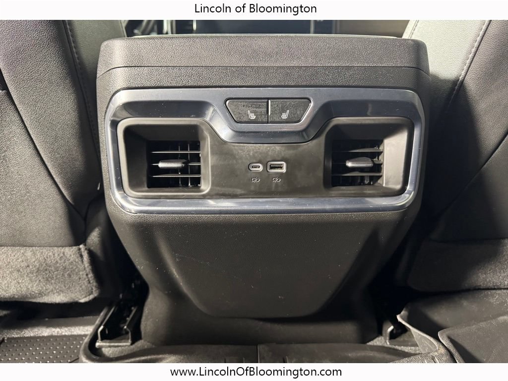 Used 2024 Chevrolet Silverado 2500 High Country w/ Technology Package AWD/4WD image 12