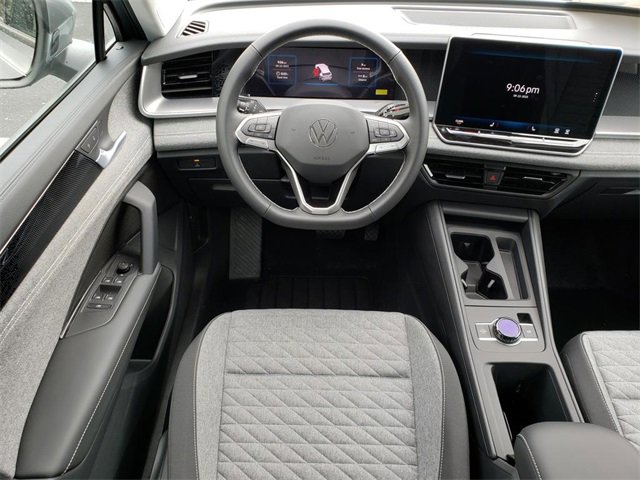 New 2025 Volkswagen Tiguan S image 9