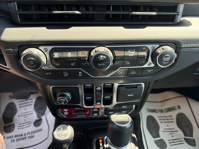 Used 2025 Jeep Gladiator Rubicon image 23