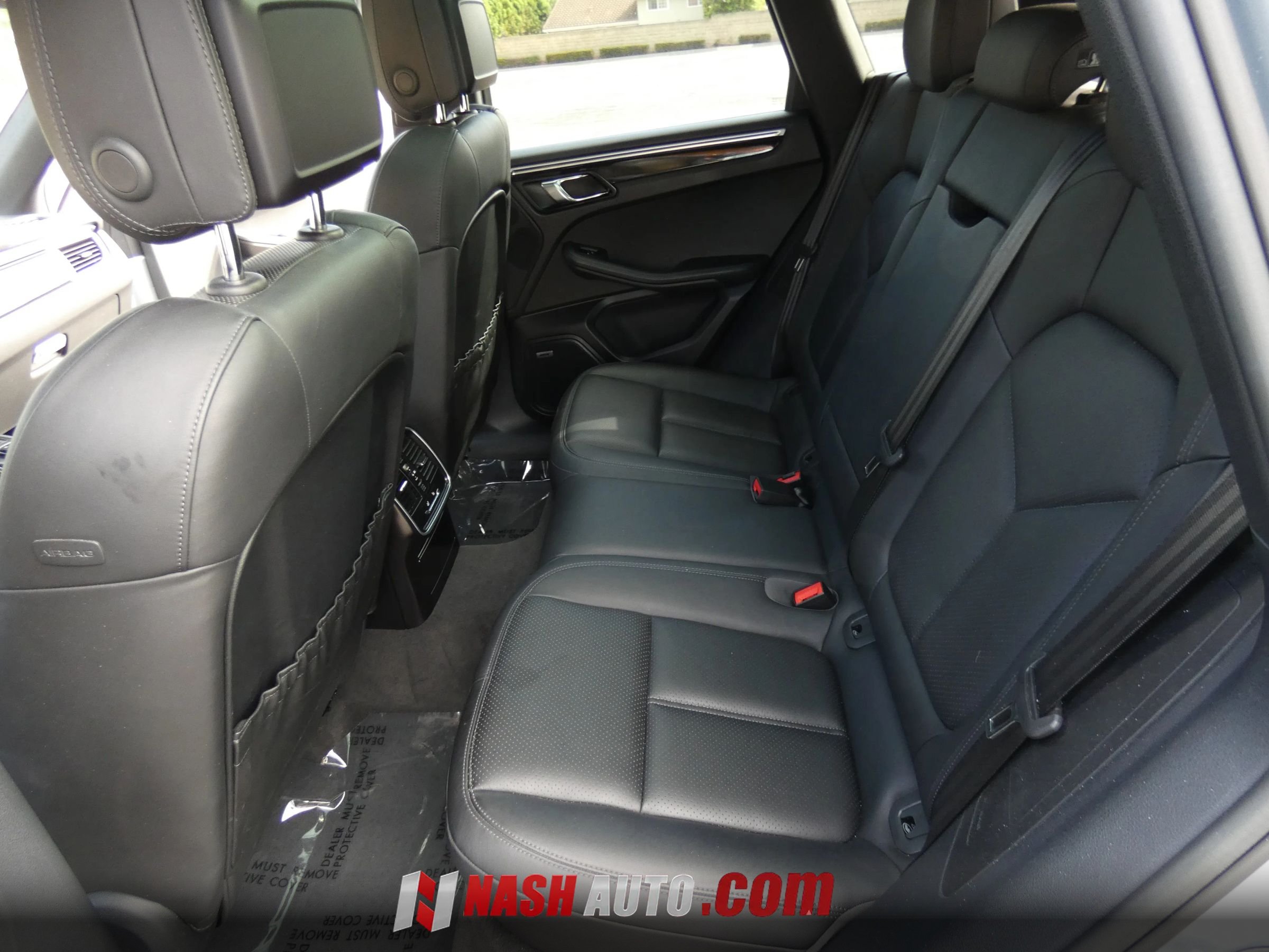 Used 2017 Porsche Macan S AWD/4WD image 37