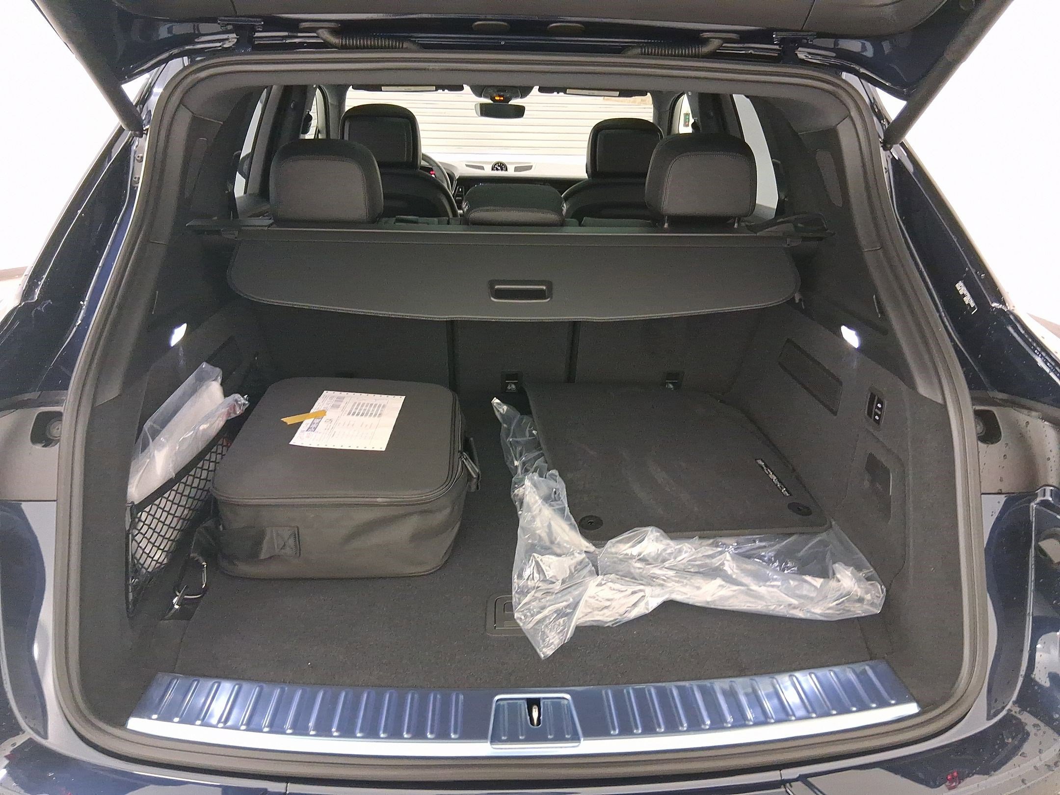 New 2026 Porsche Cayenne E-Hybrid image 34