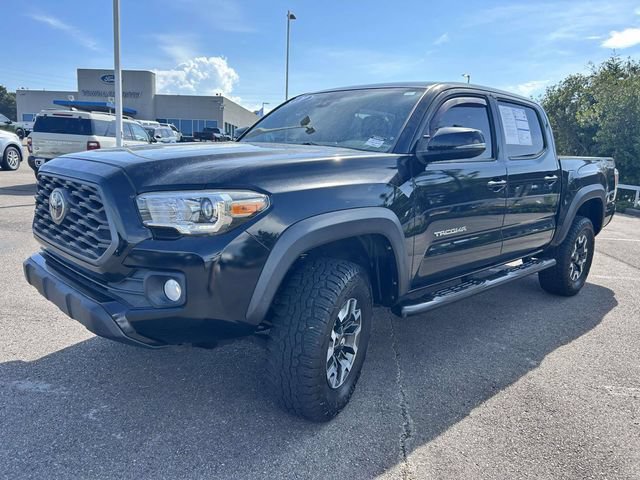 Used 2020 Toyota Tacoma TRD Off-Road AWD/4WD image 7