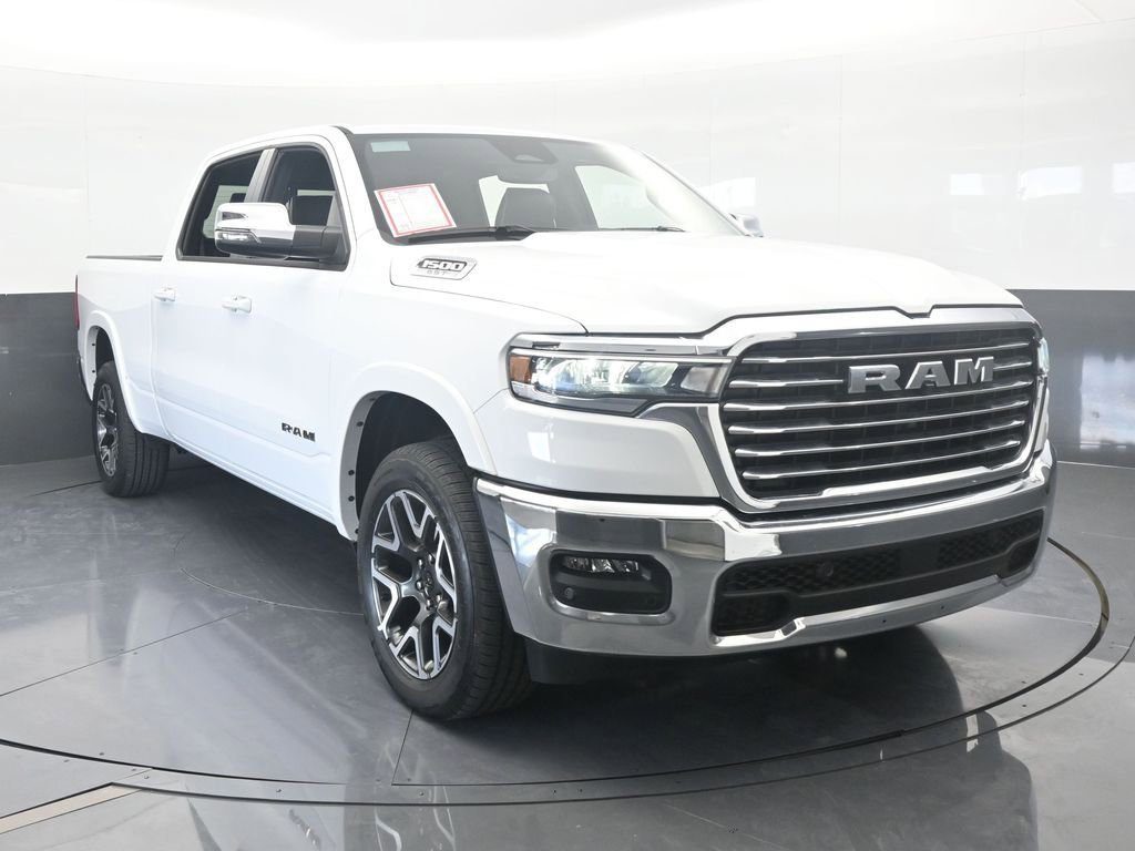Used 2025 RAM 1500 Laramie image 9