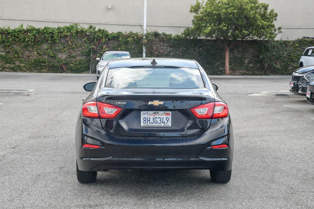 Used 2018 Chevrolet Cruze LS FWD image 7