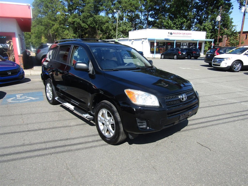 Used 2011 Toyota RAV4 2WD image 10