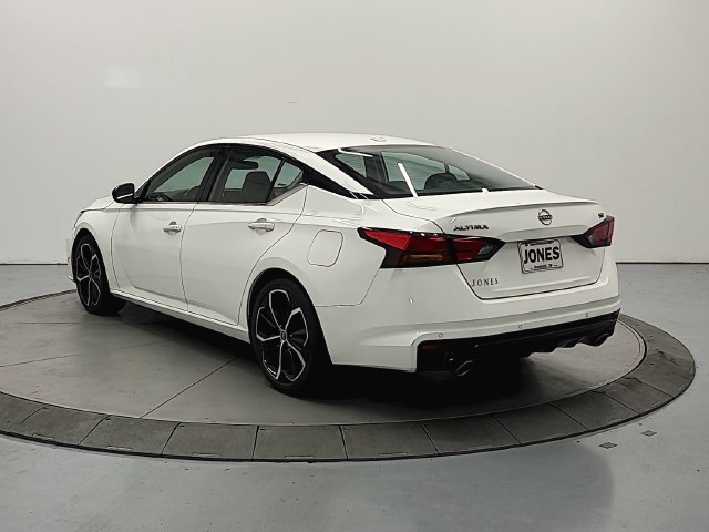Used 2024 Nissan Altima 2.5 SR FWD image 6