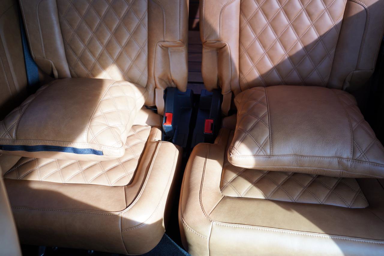 Used 2025 Ford Bronco Badlands image 42