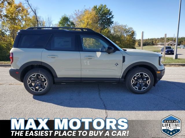 New 2025 Ford Bronco Sport Outer Banks w/ Outer Banks Tech Package+ image 2
