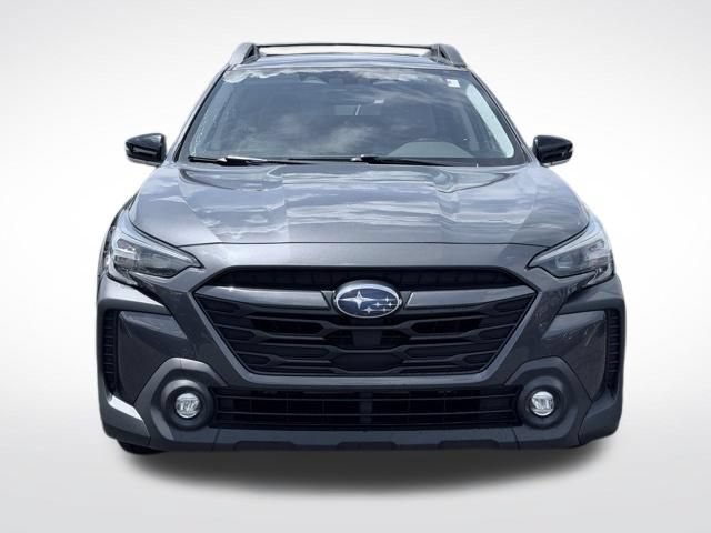 Used 2023 Subaru Outback Premium AWD/4WD image 2