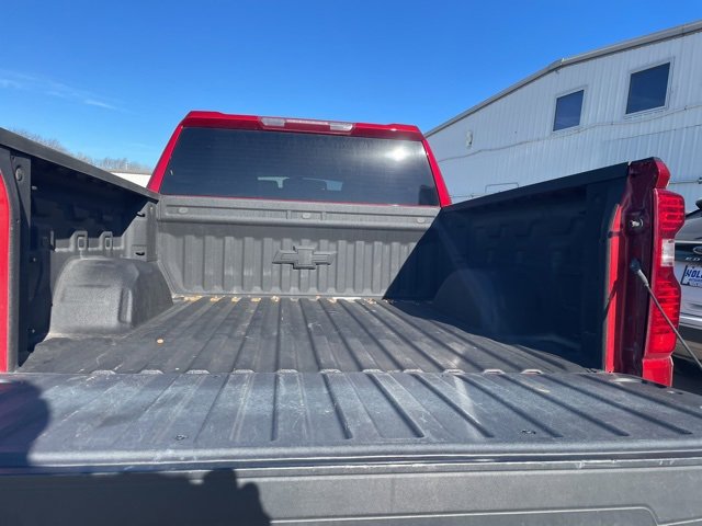 Used 2021 Chevrolet Silverado 1500 LT w/ Bed Protection Package image 6