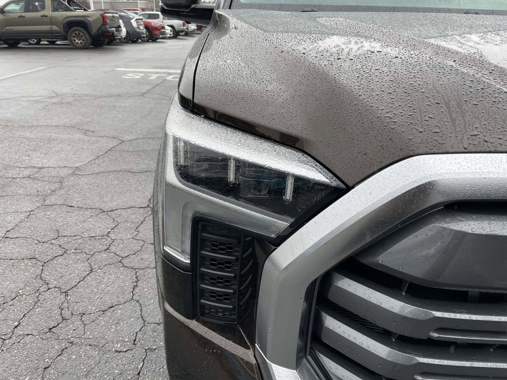 Used 2024 Toyota Tundra Limited image 17