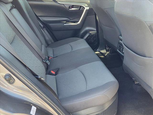 Used 2025 Toyota RAV4 XLE image 19