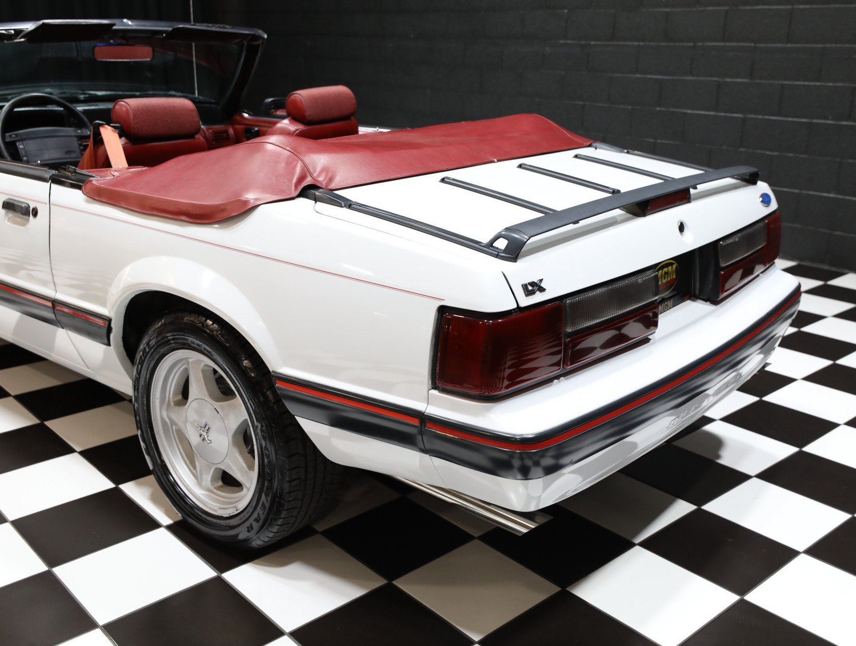 Used 1991 Ford Mustang LX RWD image 33