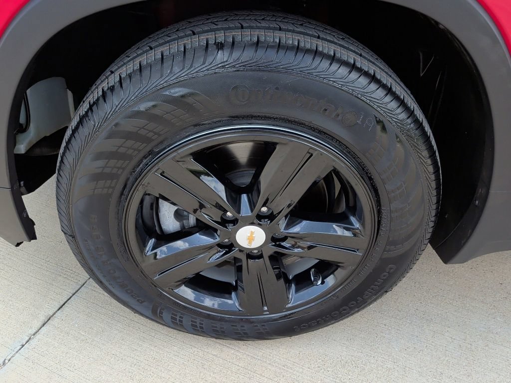 Used 2020 Chevrolet Trax LT FWD image 35
