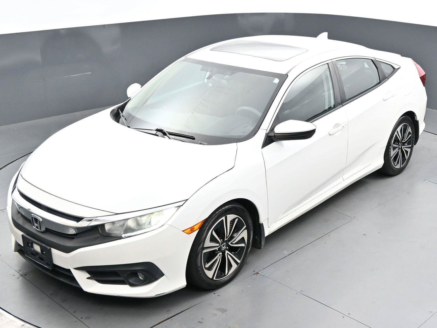Used 2016 Honda Civic EX-T image 31