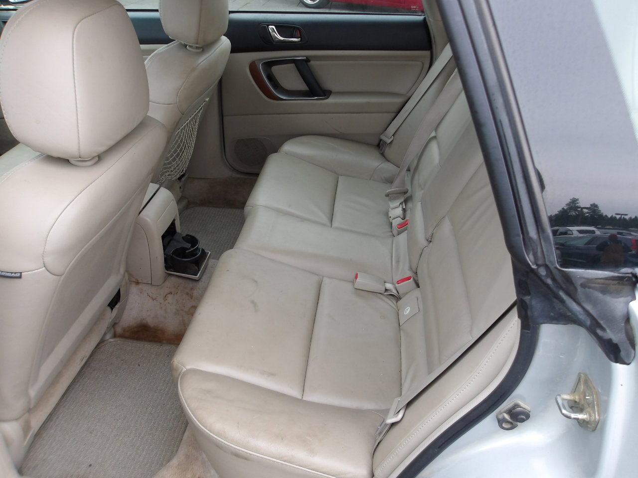 Used 2005 Subaru Outback 3.0R Limited image 10