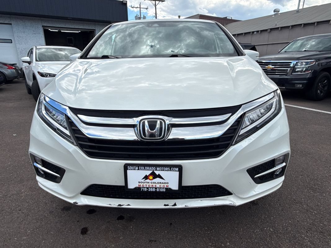 Used 2018 Honda Odyssey Elite image 2