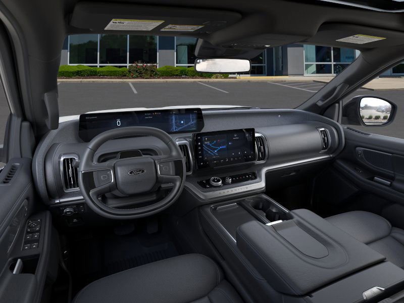 New 2025 Ford Expedition Platinum image 9