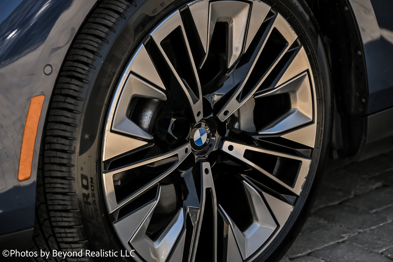 Used 2026 BMW 530i xDrive image 7