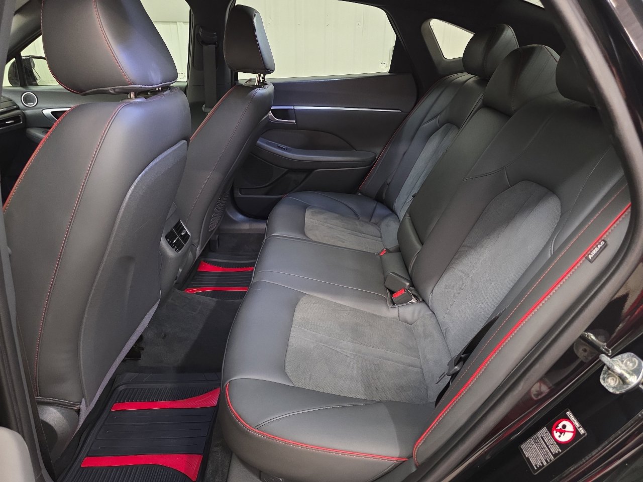 Used 2022 Hyundai Sonata SEL Plus w/ Preferred Accessory Package image 43