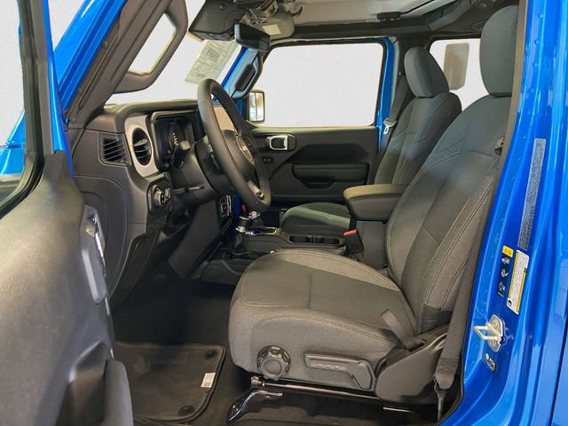 New 2025 Jeep Gladiator Sport image 10