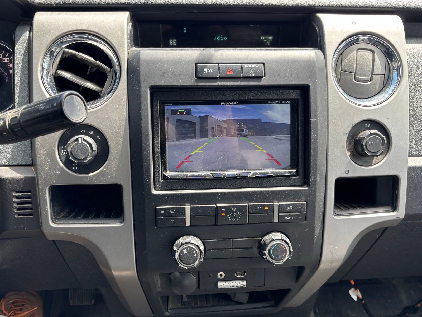 Used 2013 Ford F150 XLT w/ Trailer Tow Pkg AWD/4WD image 18