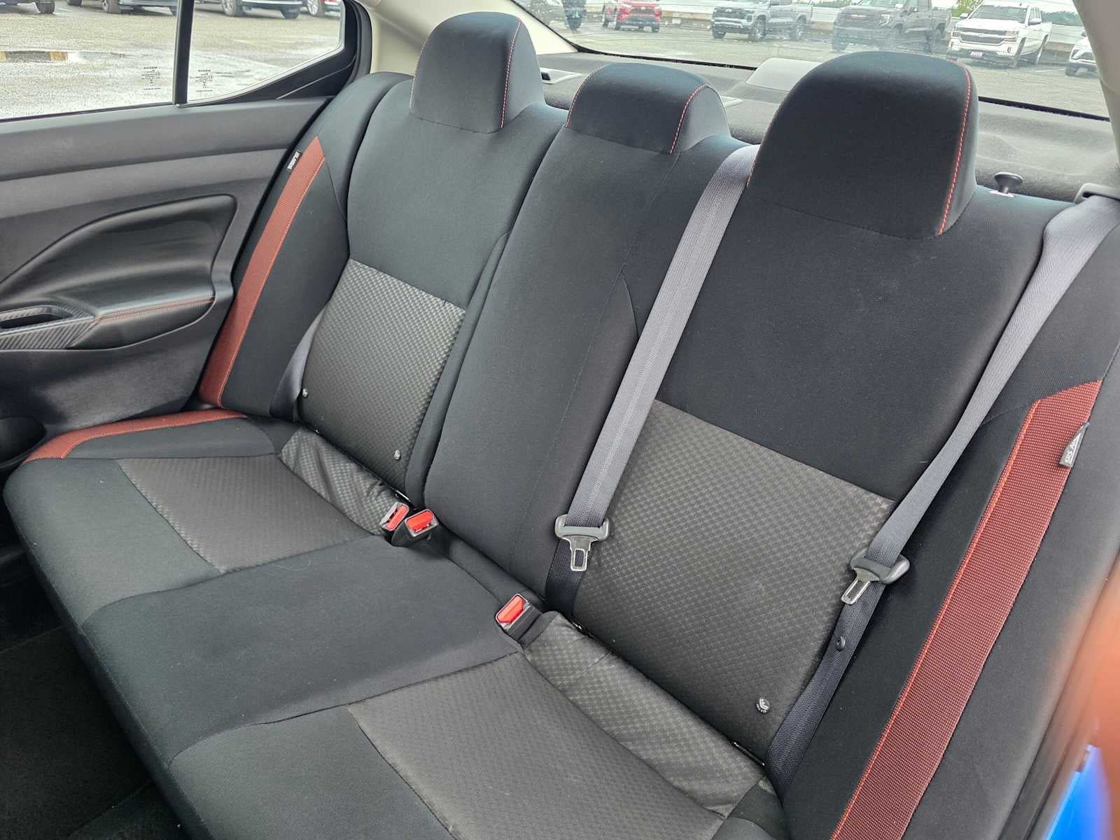 Used 2024 Nissan Versa SR FWD image 17