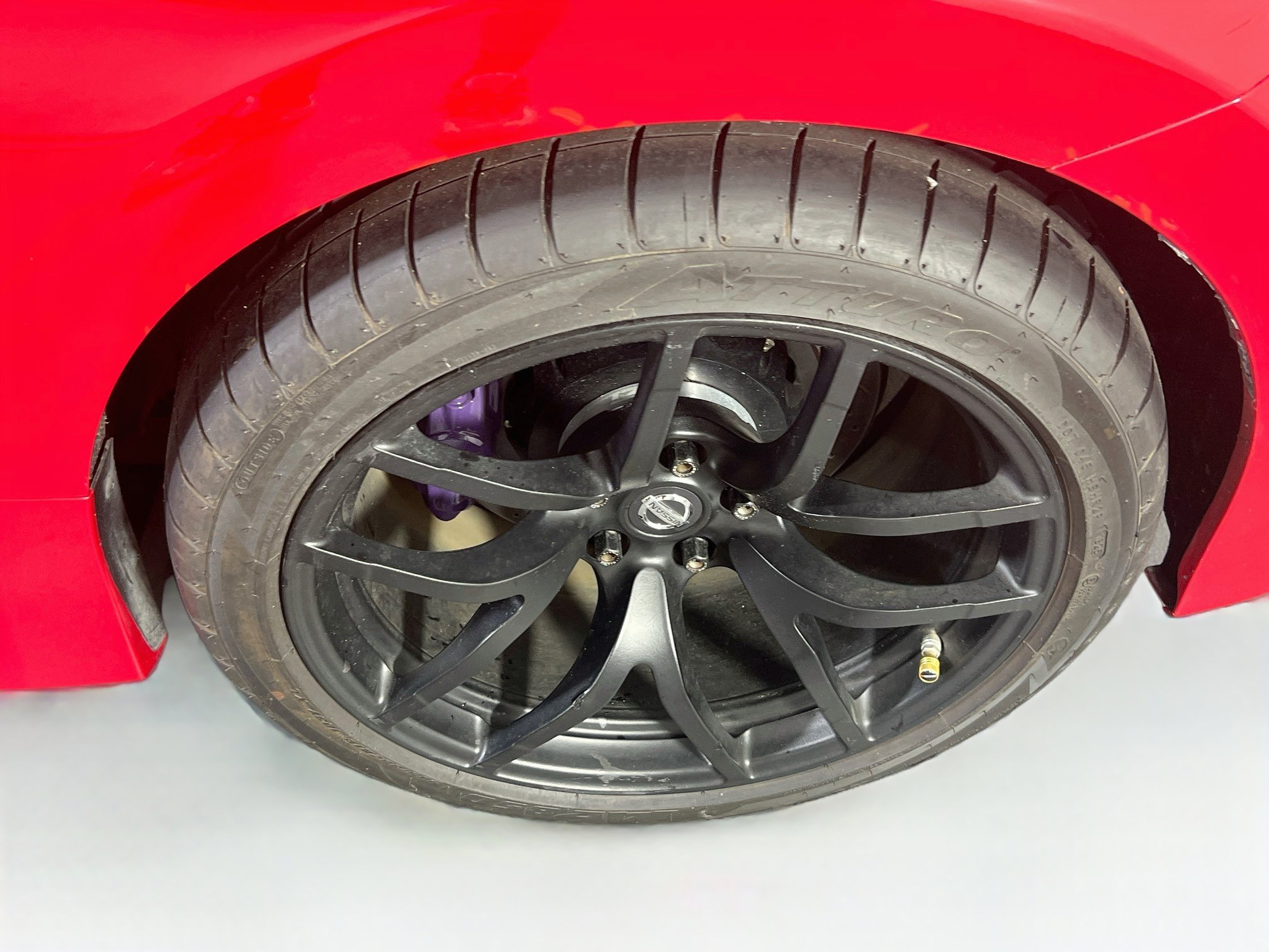 Used 2017 Nissan 370Z NISMO RWD image 27