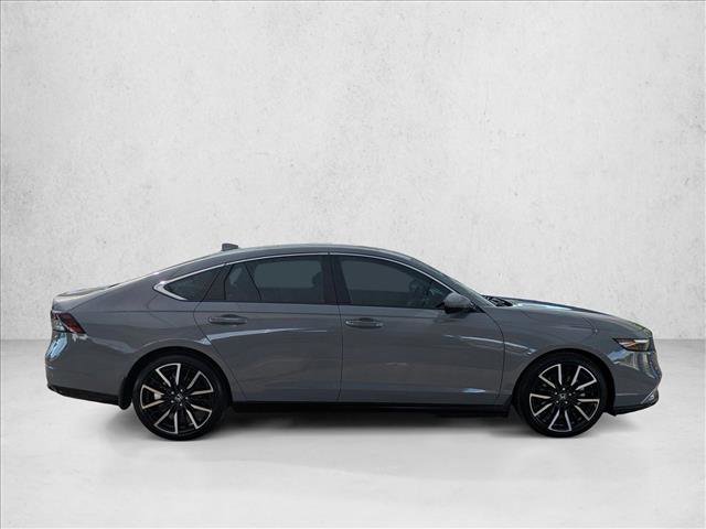 Used 2024 Honda Accord Touring image 4