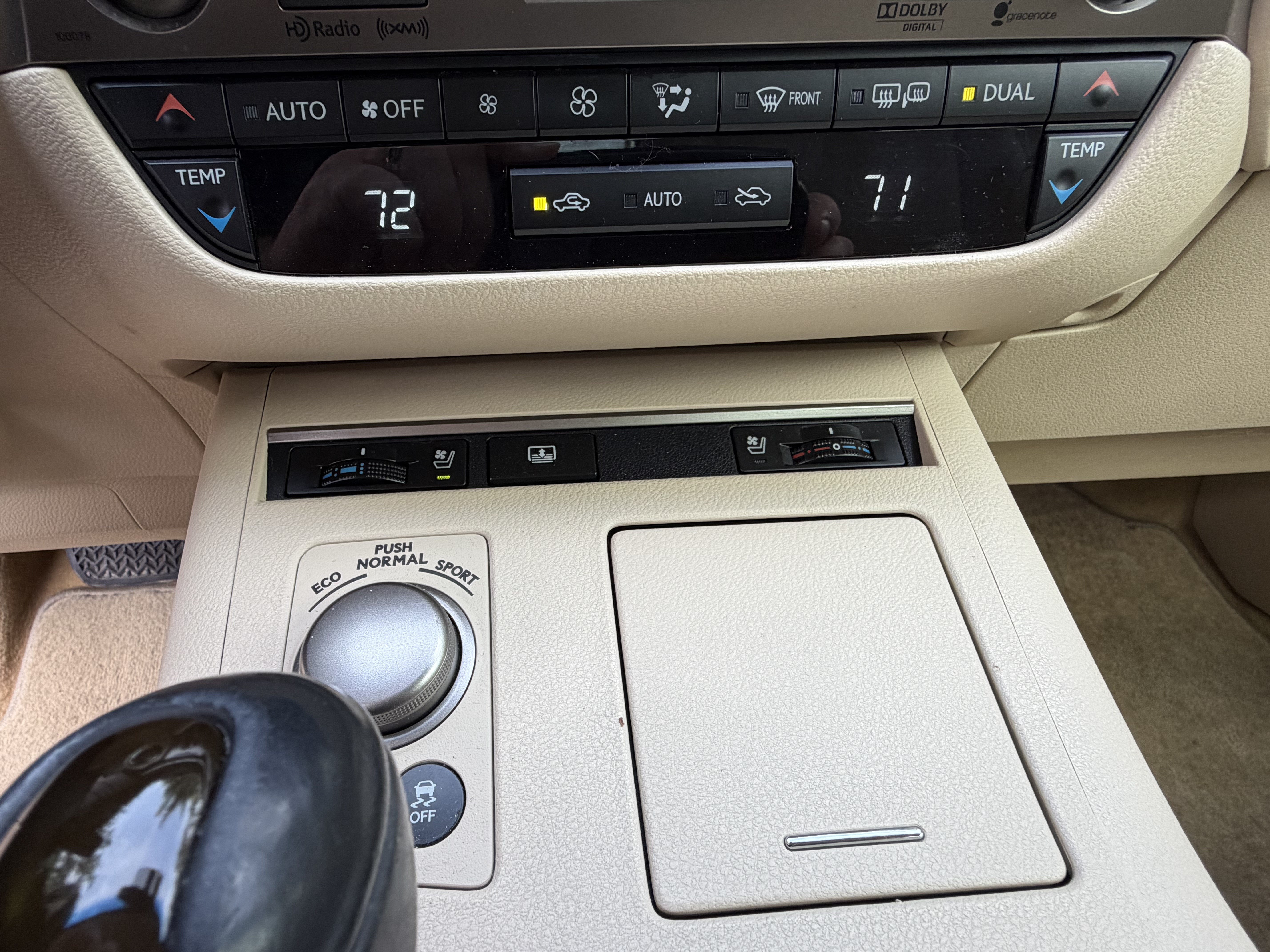 Used 2013 Lexus ES 350 w/ Luxury Pkg FWD image 26