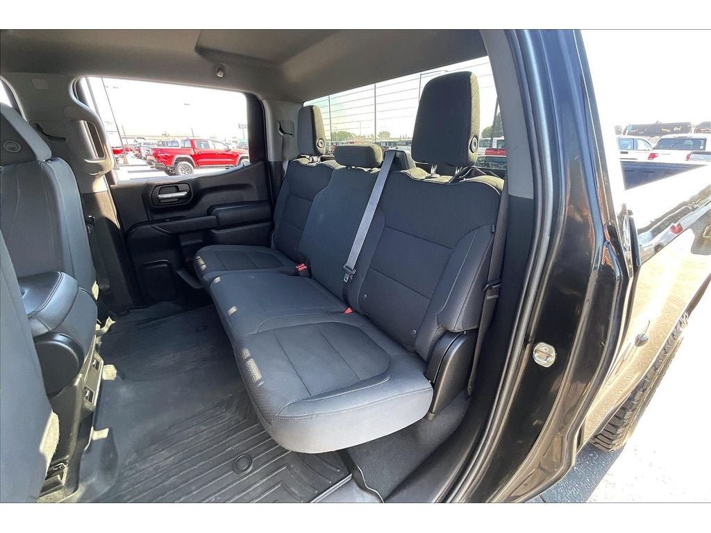 Used 2021 Chevrolet Silverado 1500 Custom Trail Boss AWD/4WD image 27