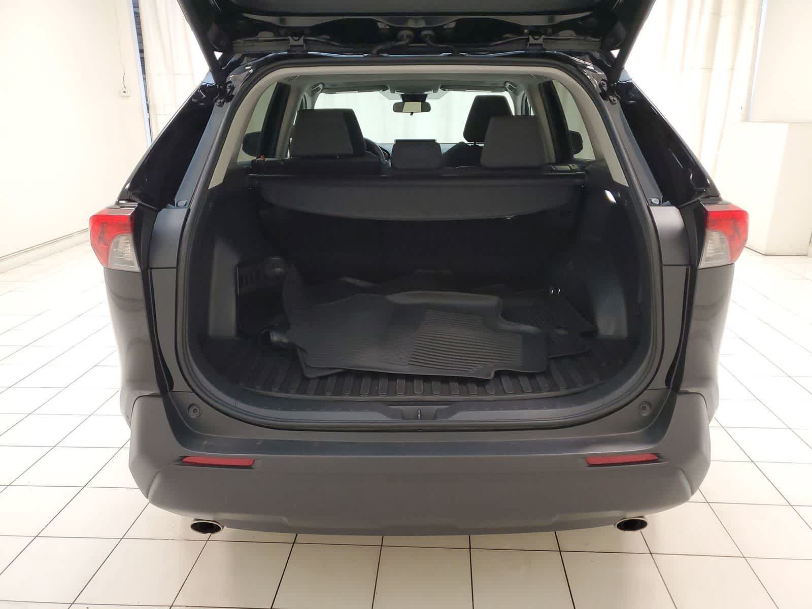 Used 2024 Toyota RAV4 XLE w/ Convenience Package AWD/4WD image 21