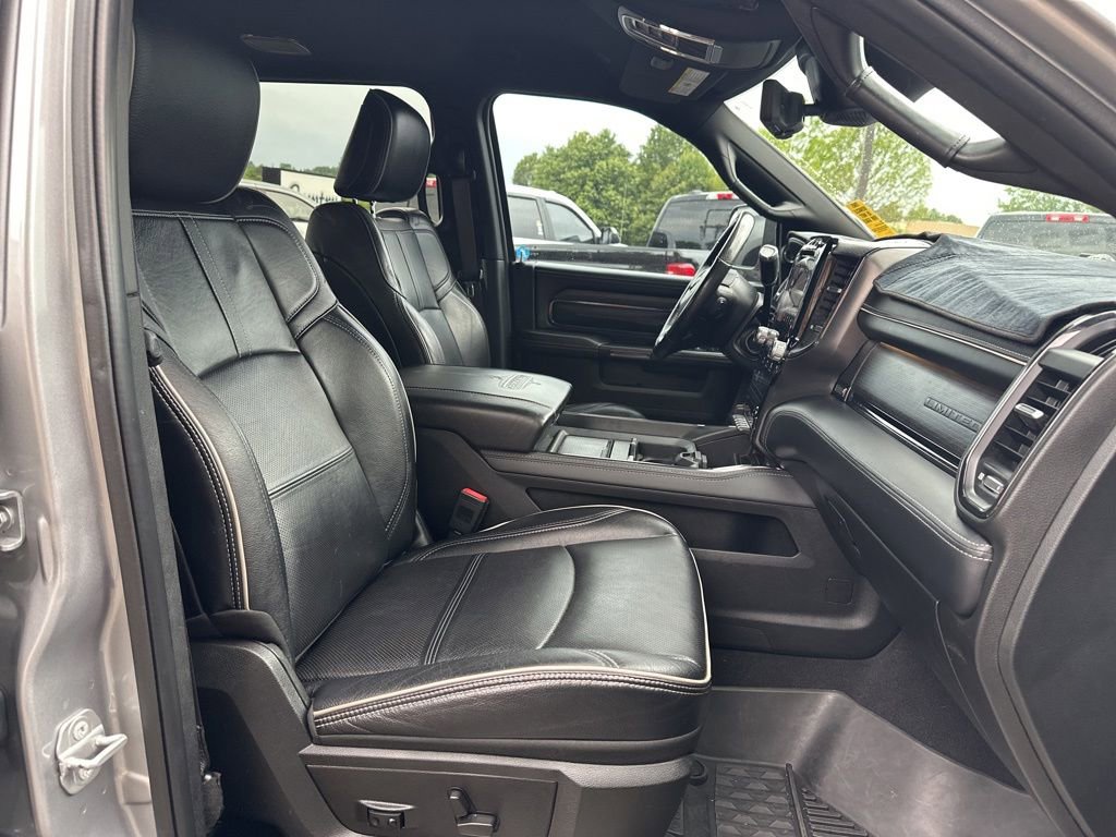Used 2022 RAM 2500 Limited AWD/4WD image 42