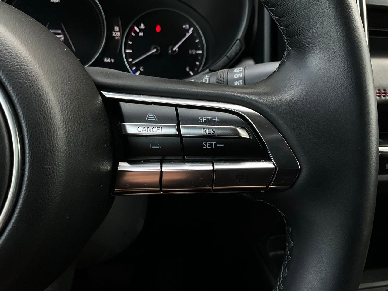 Used 2025 MAZDA CX-50 2.5 Hybrid w/ Premium Plus Pkg image 39