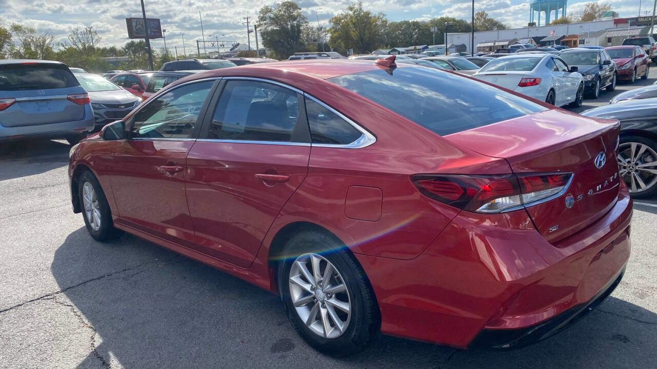 Used 2018 Hyundai Sonata SE FWD image 12