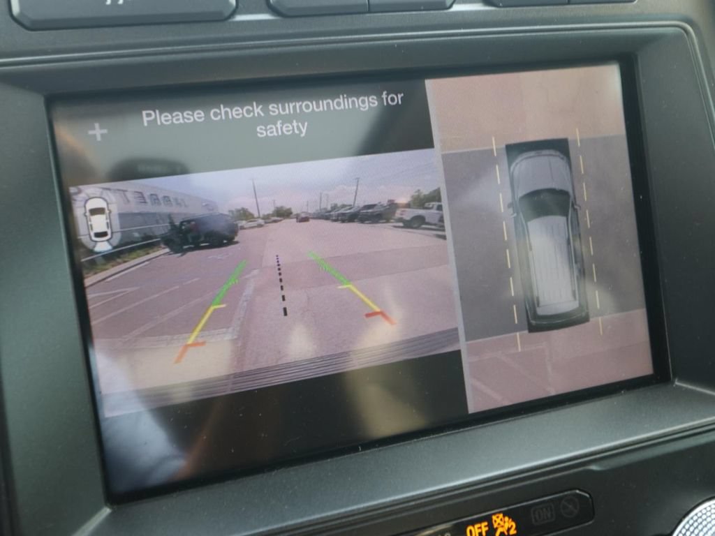 Certified 2019 Ford Expedition Limited w/ Equipment Group 302A RWD image 6