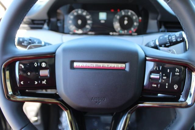 Used 2025 Land Rover Range Rover Evoque S image 16