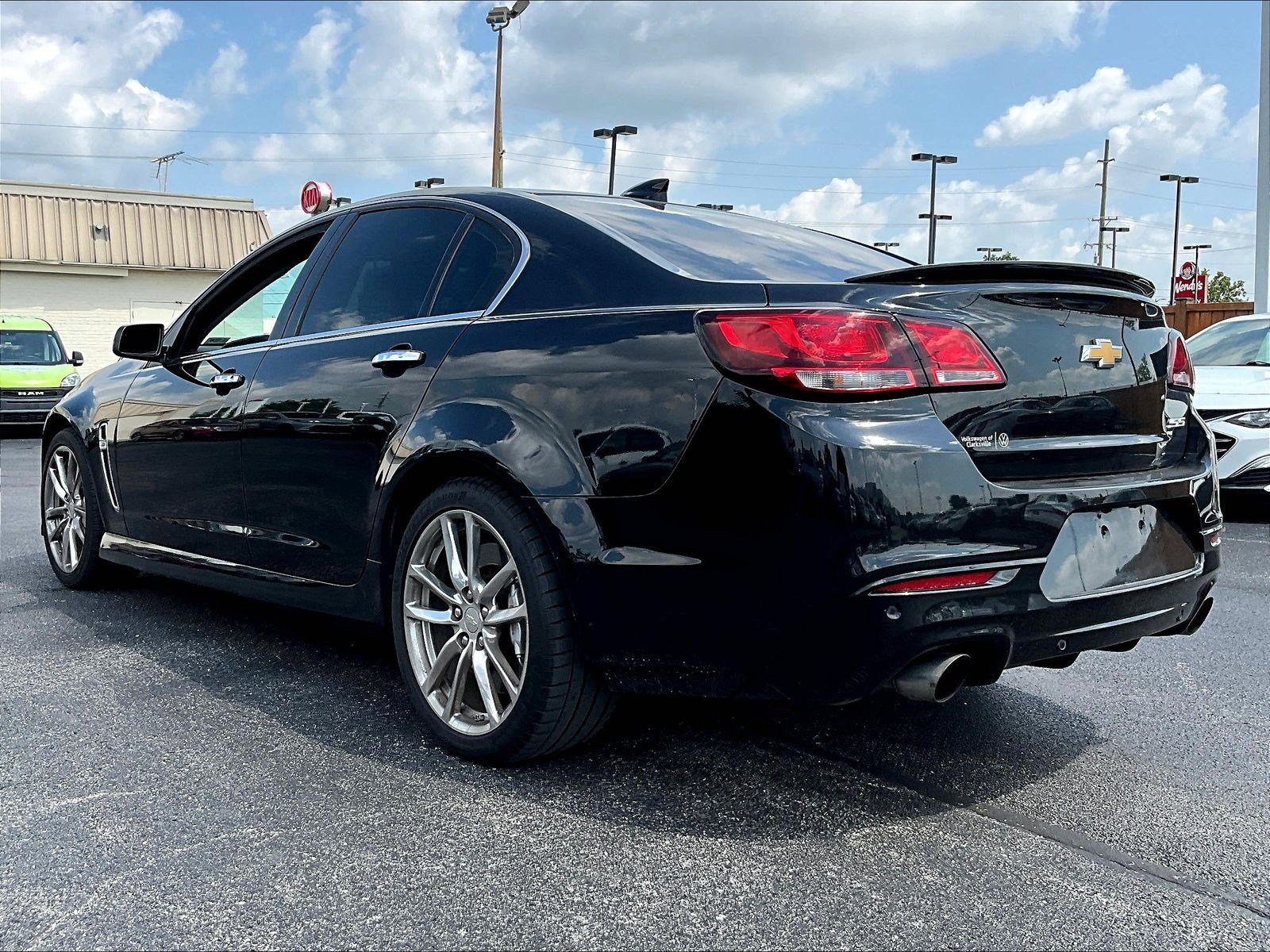 Used 2015 Chevrolet SS RWD image 4