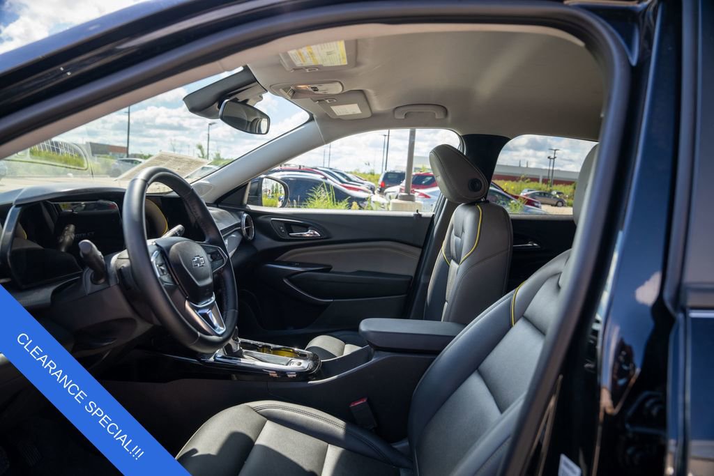 Used 2025 Chevrolet Trax ACTIV w/ Driver Confidence Package image 19