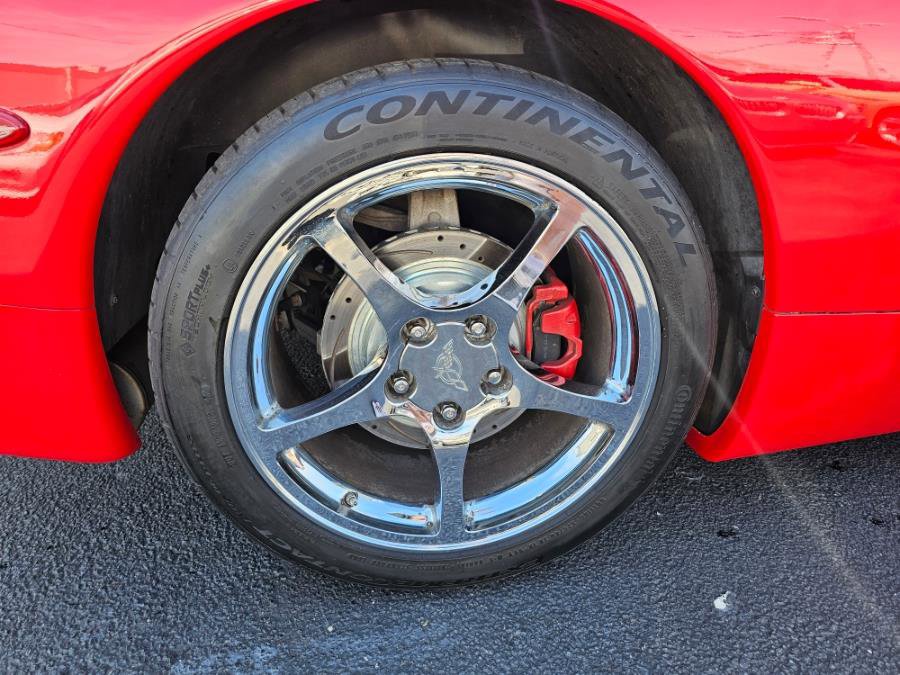 Used 1999 Chevrolet Corvette Convertible w/ Memory Pkg image 30