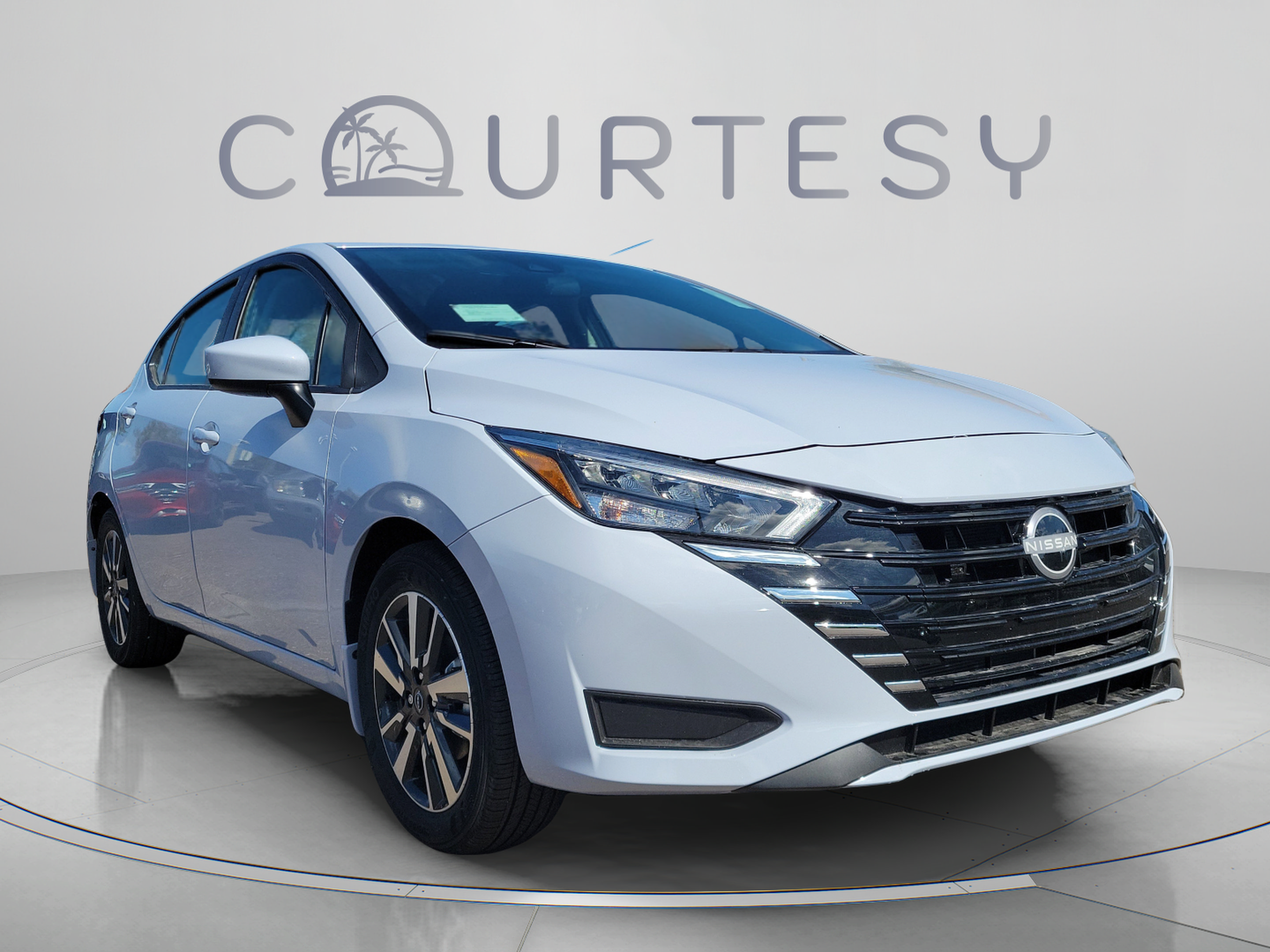 New 2025 Nissan Versa SV w/ Trunk Package FWD image 6