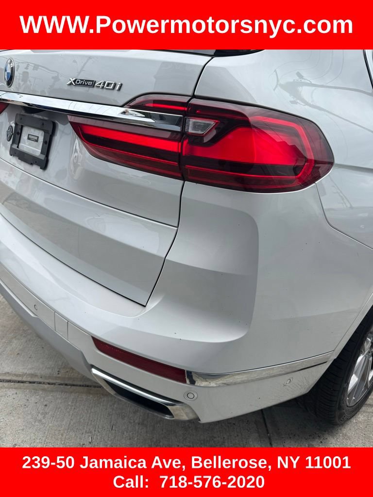 Used 2022 BMW X7 xDrive40i w/ Premium Package AWD/4WD image 13